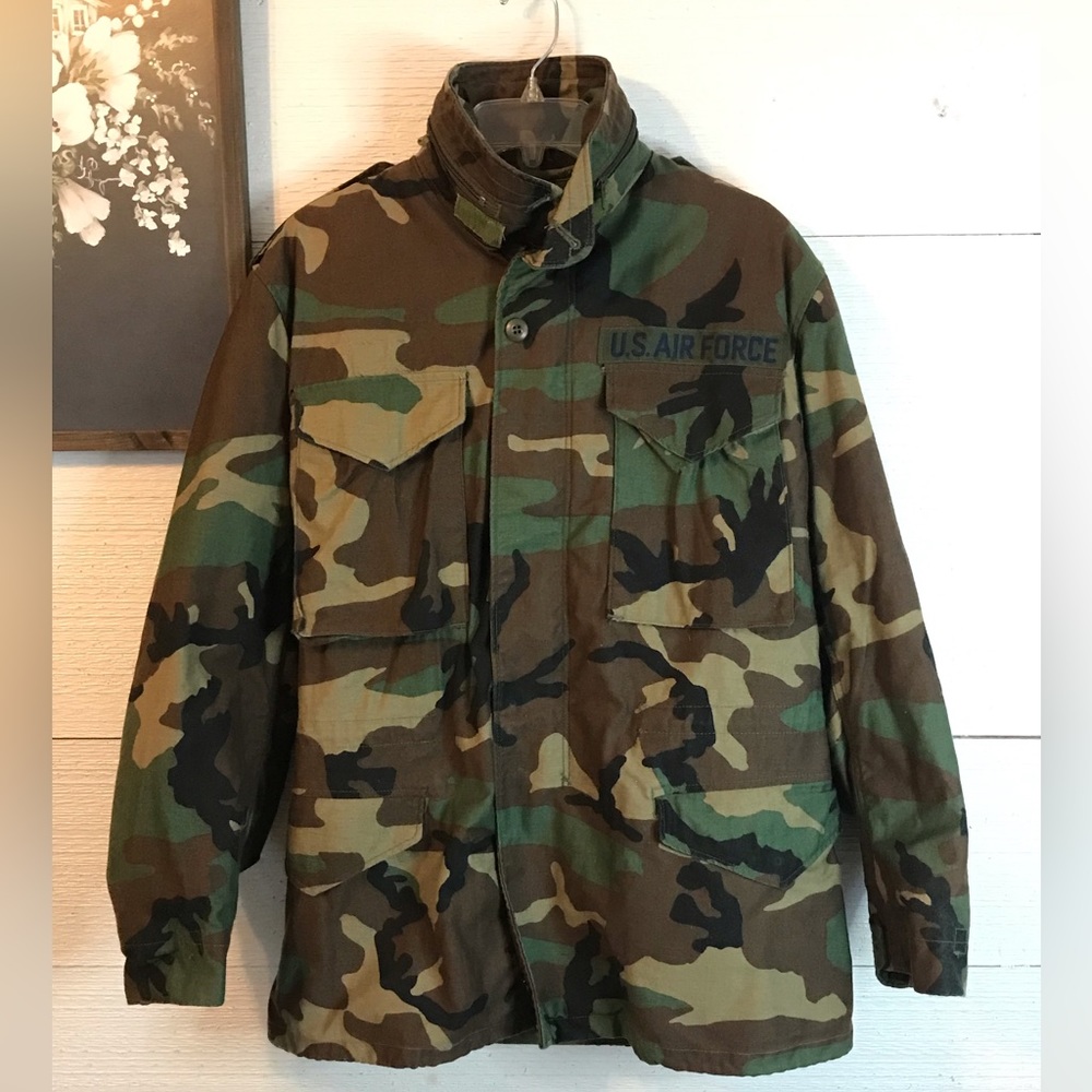 U.S. Air Force authentic cold weather men’s camouflage field jacket